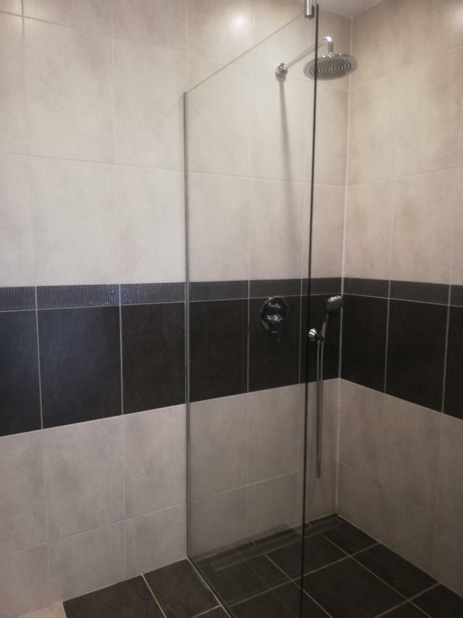 Senza Apartman Bratislava Extérieur photo